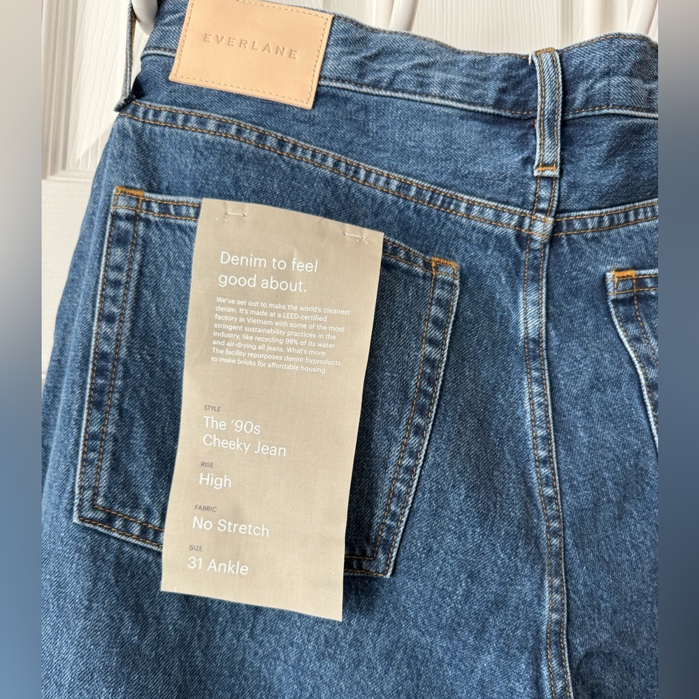 Everlane 90s Cheeky Jean size 31